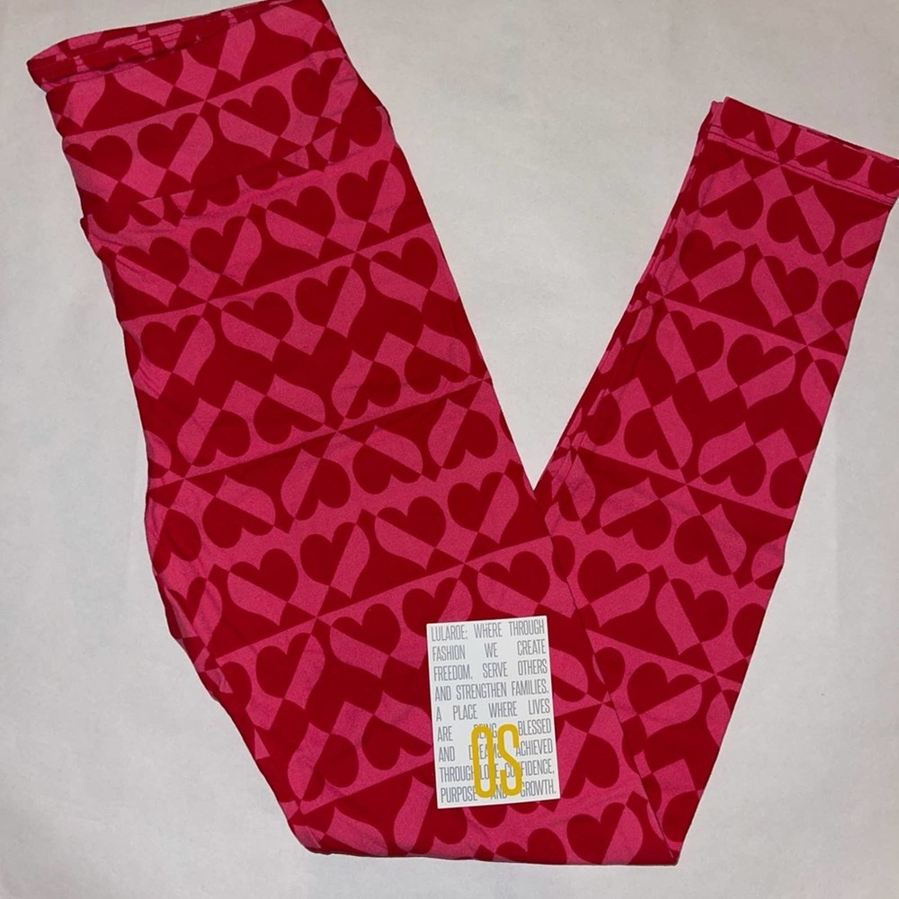 LuLaRoe One Size Valentine’s Leggings
